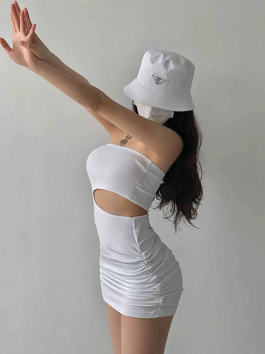 Váy ngắn ôm sát gợi cảm, khoét eo, xếp ly, không dây đeo, kiểu bodycon dành cho nữ của YoungGirlDay.