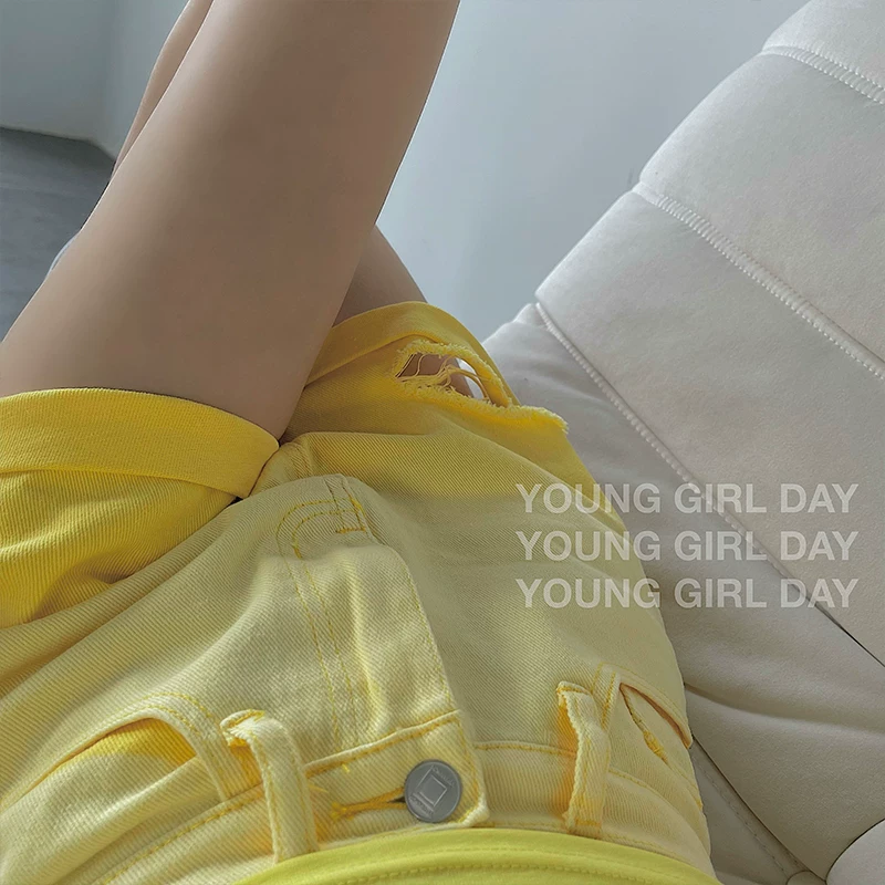 YoungGirlDay Quần short denim viền cuộn kiểu Âu Mỹ gợi cảm, cạp cao, dáng chữ A, phối màu gradient, quần short denim viền cuộn