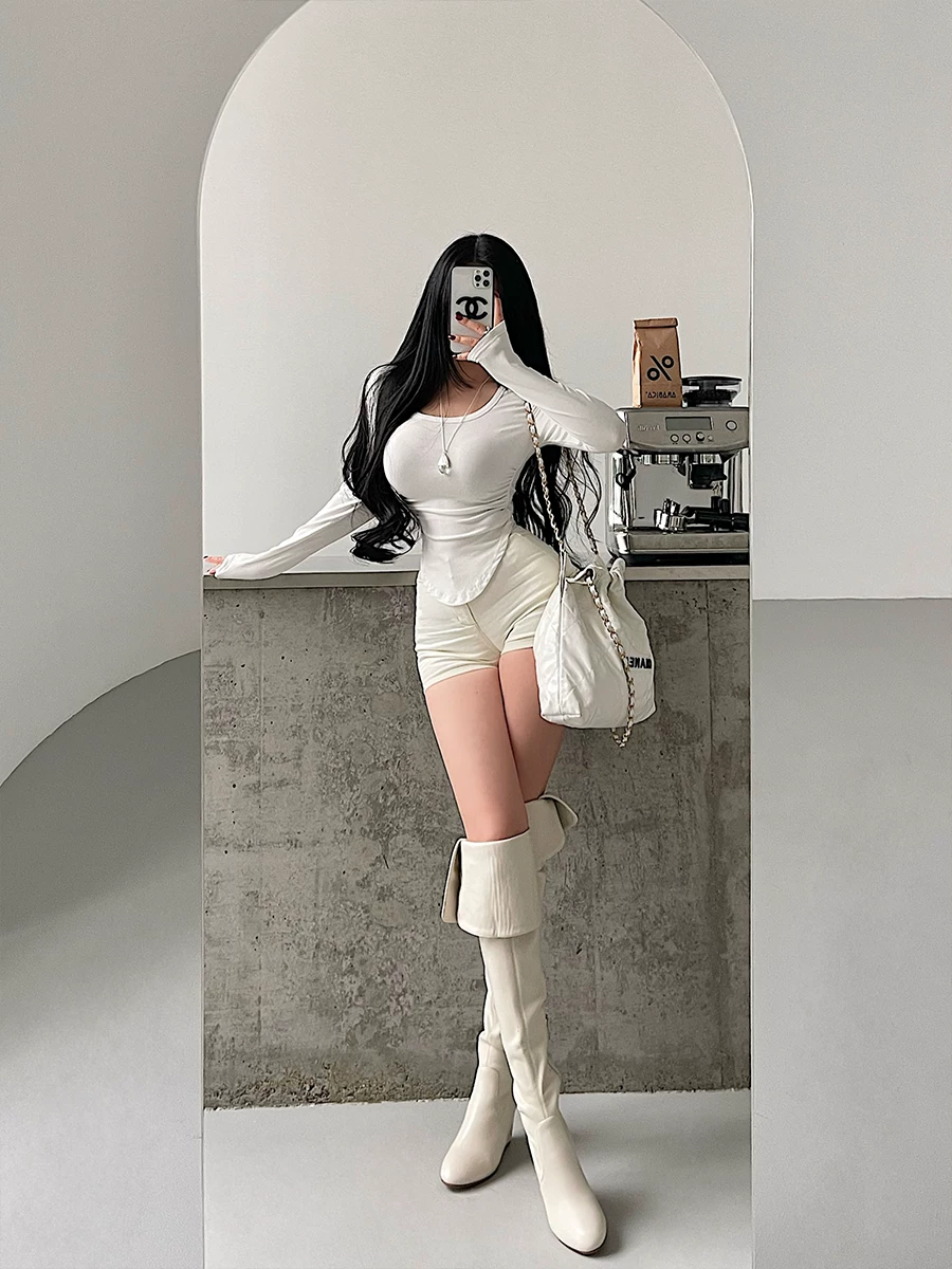 YoungGirlDay Pure Desire Cổ tròn gợi cảm Slim Fit Ruched Eo cong viền áo thun dài tay hàng đầu