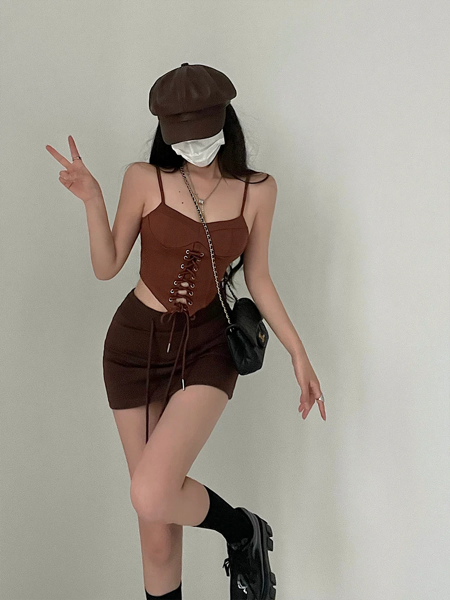 YoungGirlDay Quần short an toàn chống lộ hàng cạp cao gợi cảm có dây rút chống lộ hàng với váy ngắn ôm sát hông.