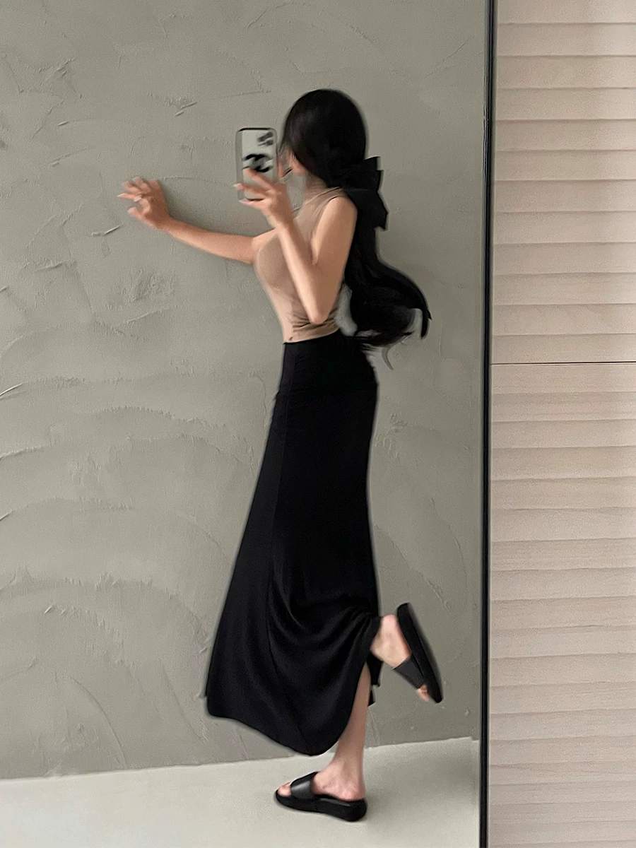 YoungGirlDay phong cách thuần khiết gợi cảm, váy đuôi cá ôm sát, xếp ly, co giãn, váy dài