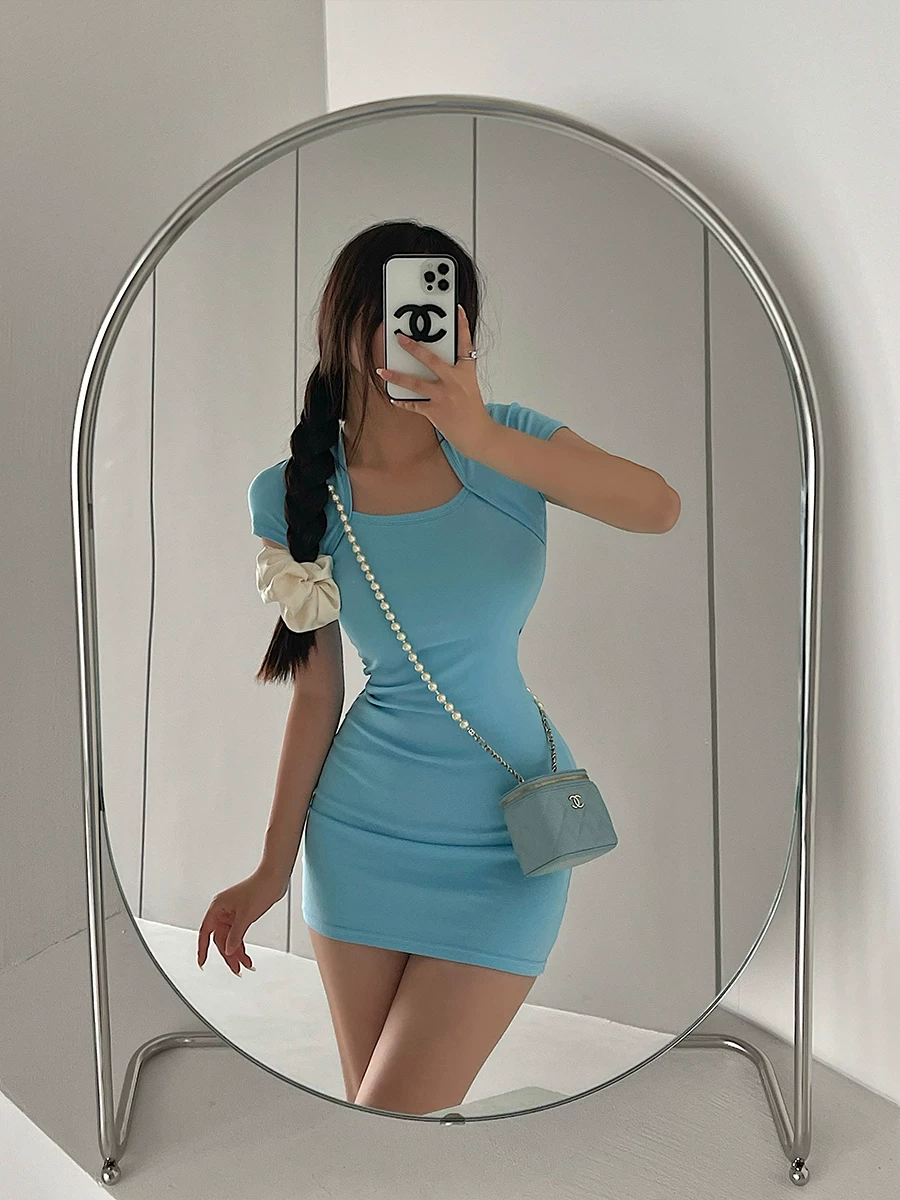 YoungGirlDay phong cách thuần khiết gợi cảm hot girl gợi cảm bó sát giảm béo màu trơn lệch vai váy ngắn tay ngắn váy ngắn