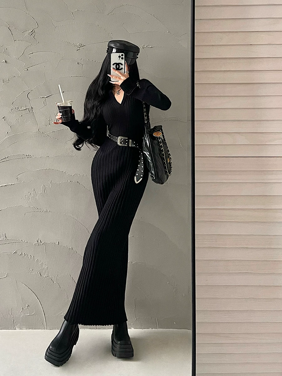 YoungGirlDay Pure Desire Style Phong cách gợi cảm cổ chữ V Slim Fit dài tay có gân đan Bodycon Dress Váy dài.