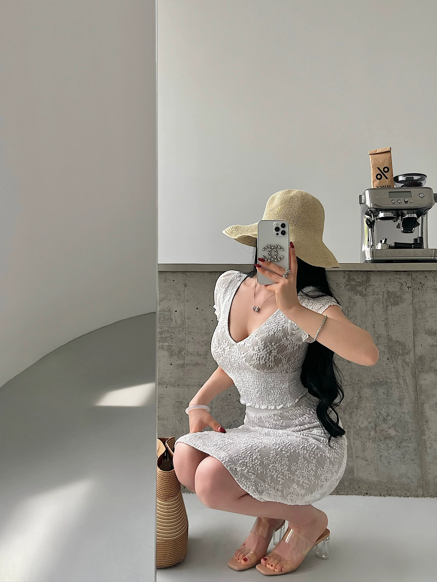 YoungGirlDay phong cách thuần khiết gợi cảm ren cổ chữ V xù lông tay ngắn áo thun ngắn tay váy bodycon cạp cao