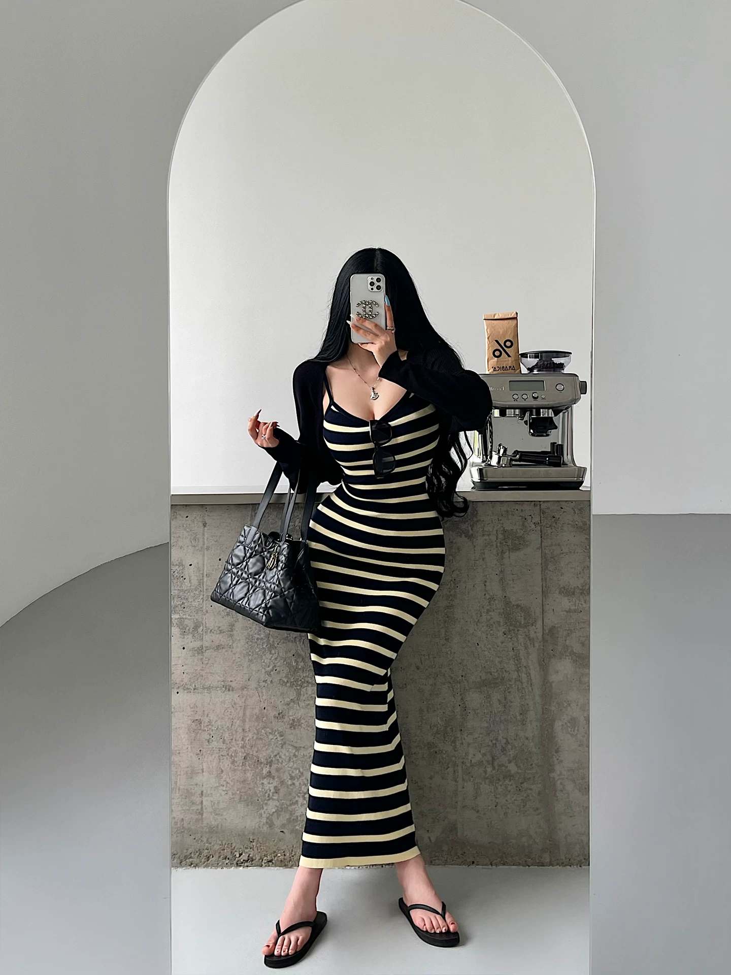 YoungGirlDay khao khát thuần khiết gợi cảm, ôm sát, sọc, chất liệu Lyocell, đầm bodycon dây spaghetti dài