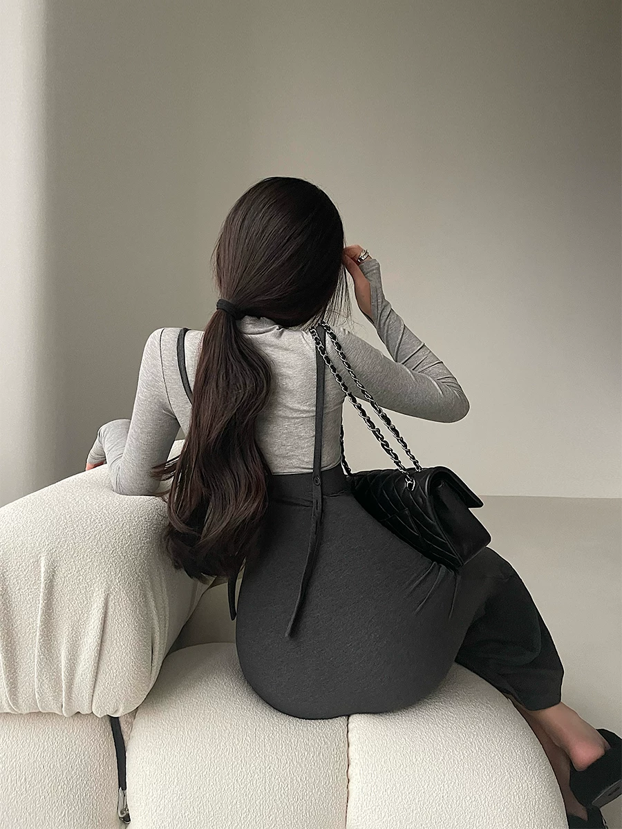 YoungGirlDay khao khát thuần khiết gợi cảm, áo thun dài tay cổ lọ bó sát, ôm sát hông, bộ váy đuôi cá