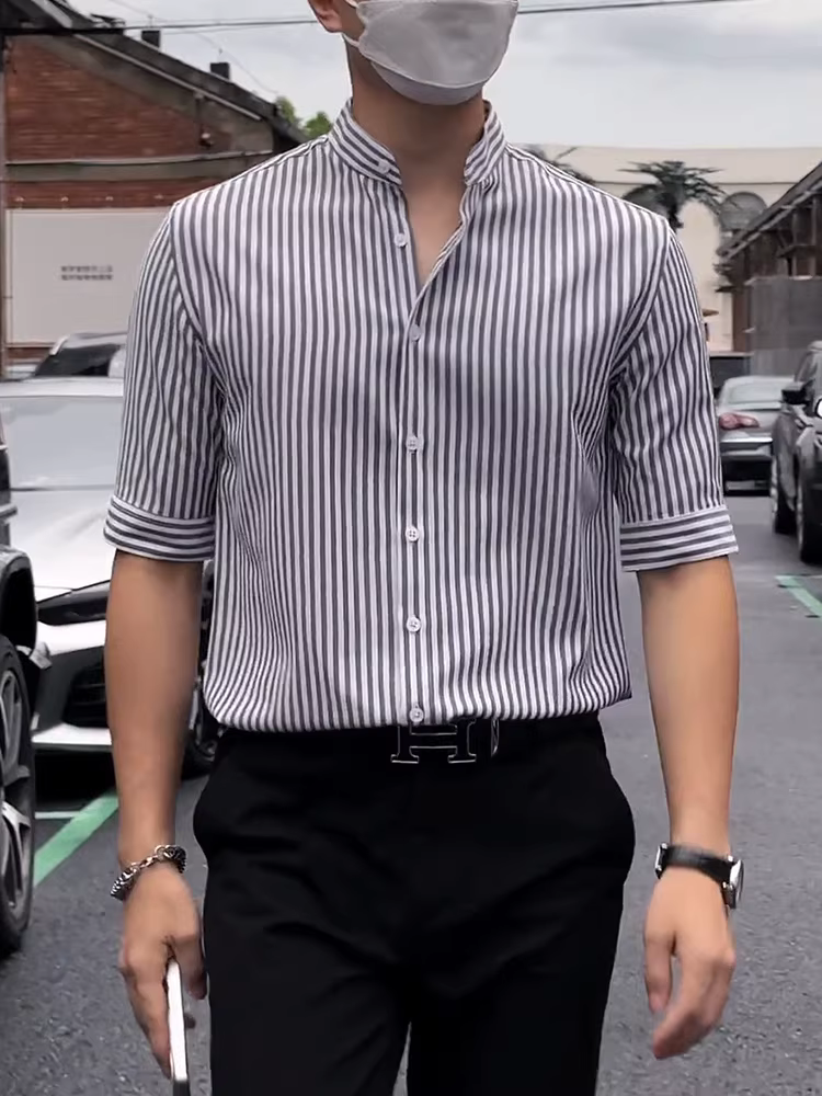 Áo sơ mi sọc cổ đứng kiểu Trung Quốc mới dành cho nam, tay ngắn, mỏng mùa hè, thời trang, đa năng, ôm dáng, tay áo năm phần.