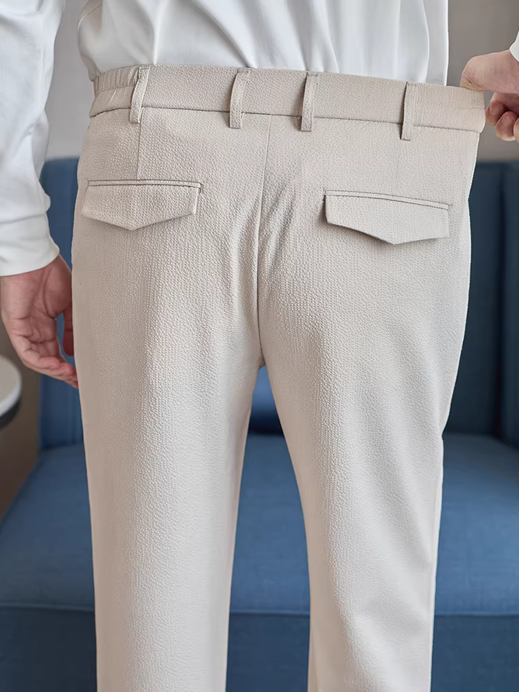 Quần âu nam chất liệu vải seersucker, lưng thun co giãn, dày dặn, kiểu dáng thời trang, đa năng, thoải mái, dáng thẳng.