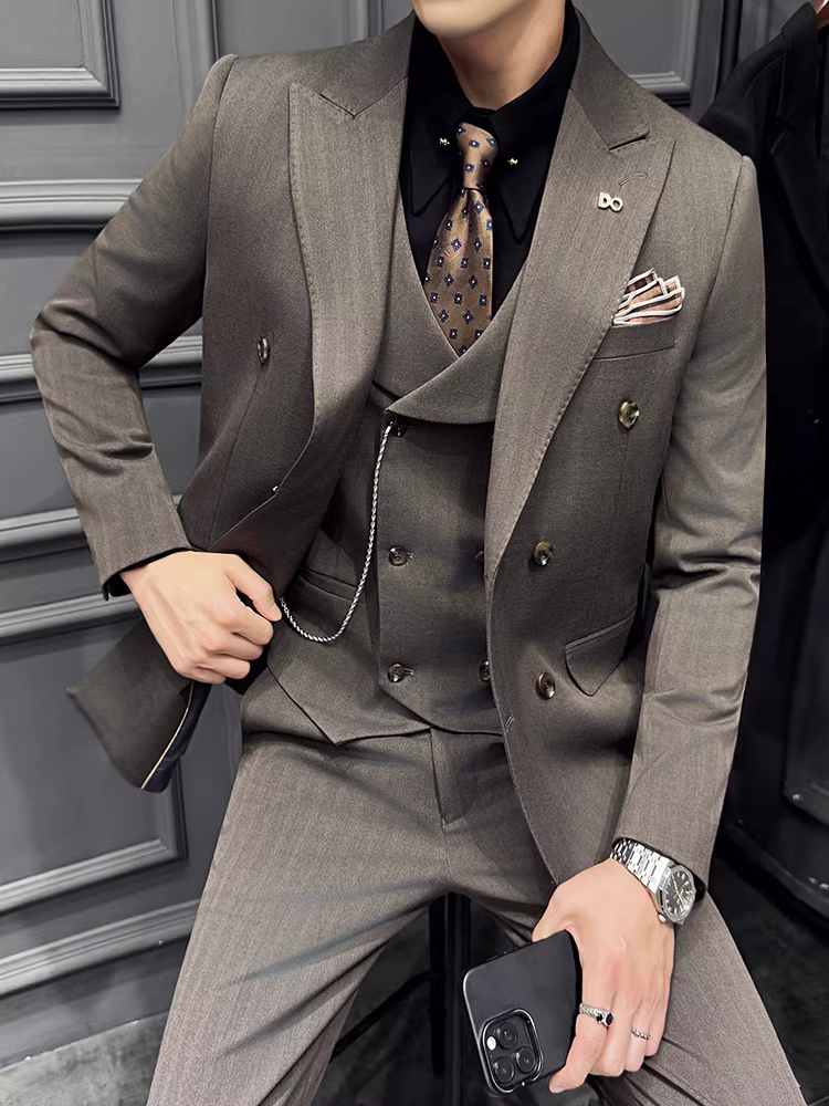 Bộ vest nam kẻ sọc đậm mùa thu đông, kiểu Hàn Quốc, ôm dáng, lịch sự, dễ chăm sóc, bộ ba món.