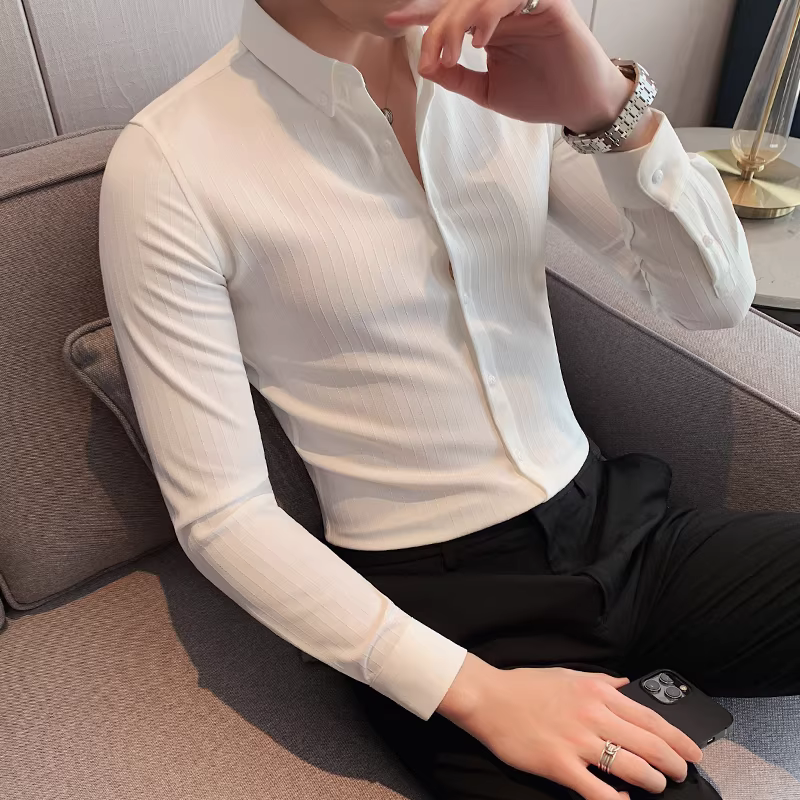 Áo sơ mi nam dài tay kẻ sọc xuân thu 2024 kiểu mới phong cách Anh lịch lãm, dáng ôm, áo sơ mi công sở nam thời trang, cá tính