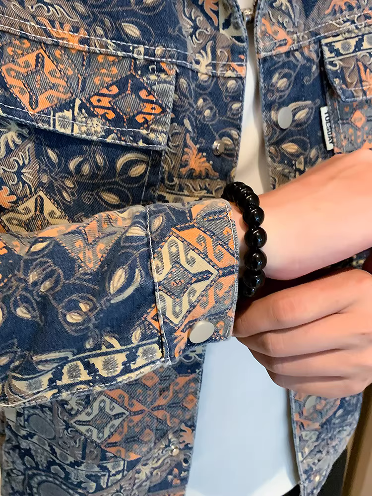 Áo khoác denim nam xuân 2025 thời trang mới, dáng ngắn, ôm body, in họa tiết cá tính, áo khoác cá tính