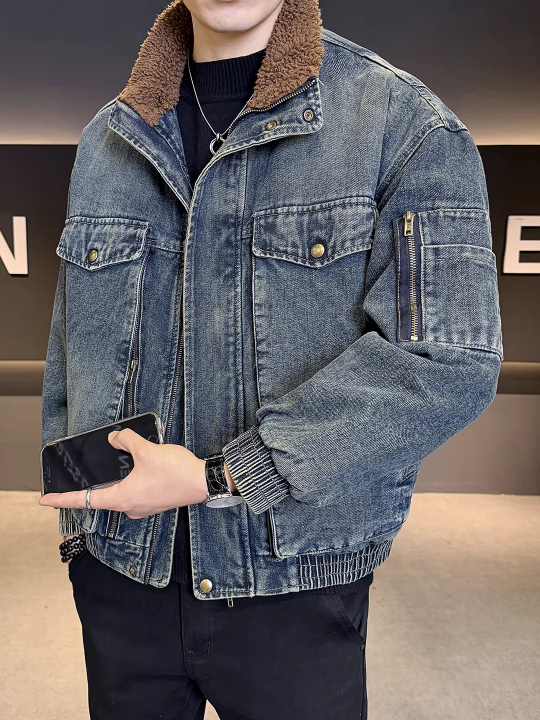 Áo khoác denim len cừu nam 2025 mới mùa đông lót lông dày giữ ấm dáng rộng cổ lông ngắn