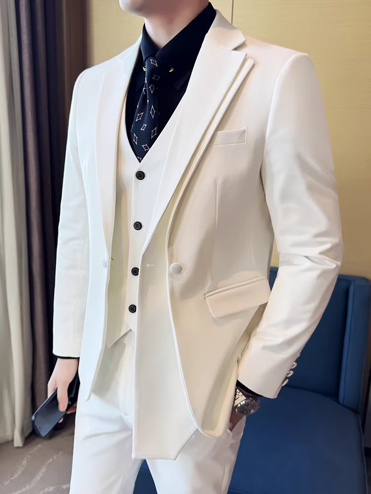 Bộ vest nam hai hàng khuy, thời trang công sở cao cấp, kiểu dáng ôm body thời thượng, bộ ba món lịch lãm