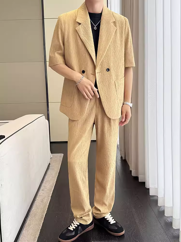 Bộ vest nam chất liệu lụa đá, tay ngắn, kiểu dáng mùa hè mỏng nhẹ, hơi rộng rãi, thoải mái và đa năng, bộ hai mảnh phong cách thường ngày