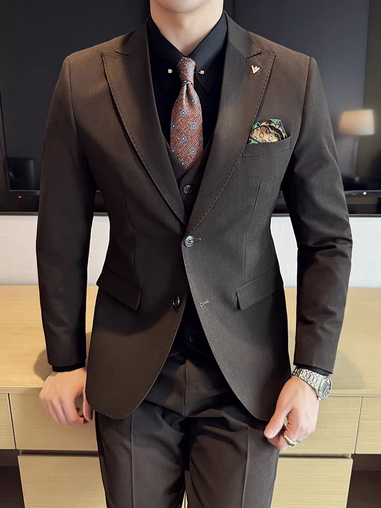 Bộ vest nam xuân 2024 thời trang mới mẻ, kiểu dáng ôm body, lịch lãm, phong cách Anh quốc cao cấp, bộ ba mảnh