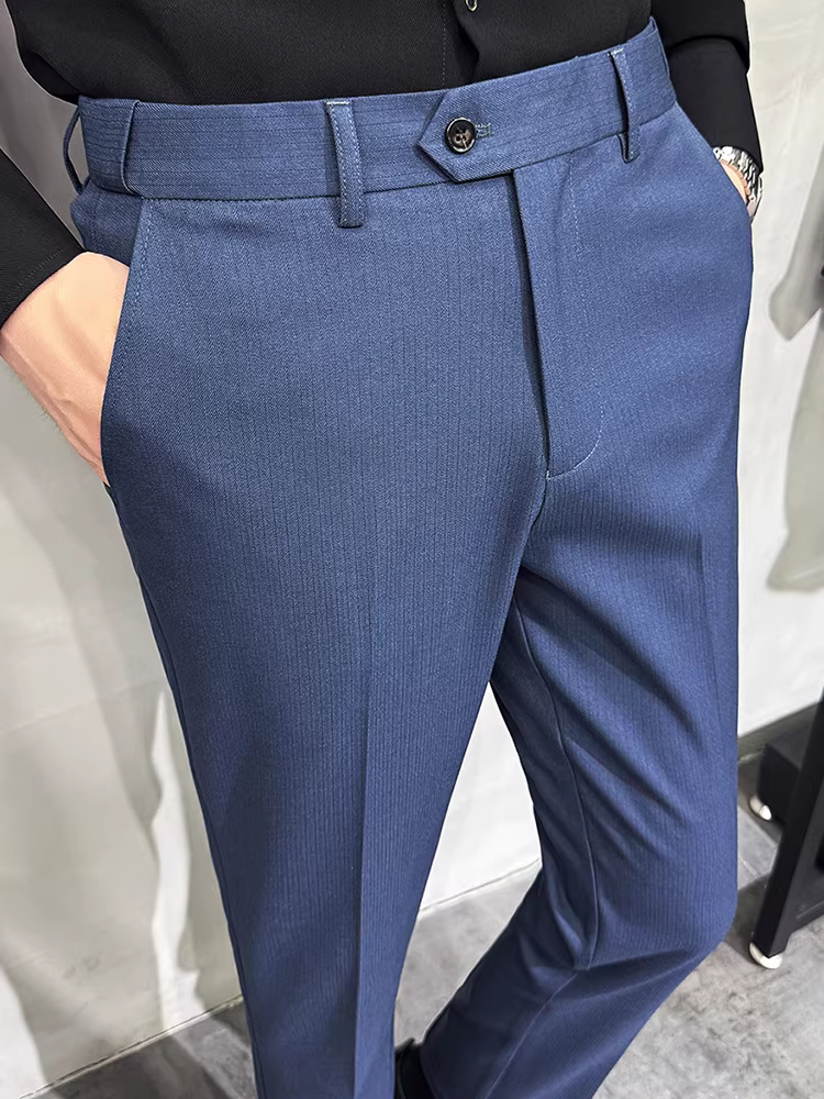 Quần âu nam lưng thun kẻ sọc, chất lượng cao, kiểu dáng đa năng, chất liệu mềm mại, ôm dáng, kiểu dáng thon gọn.