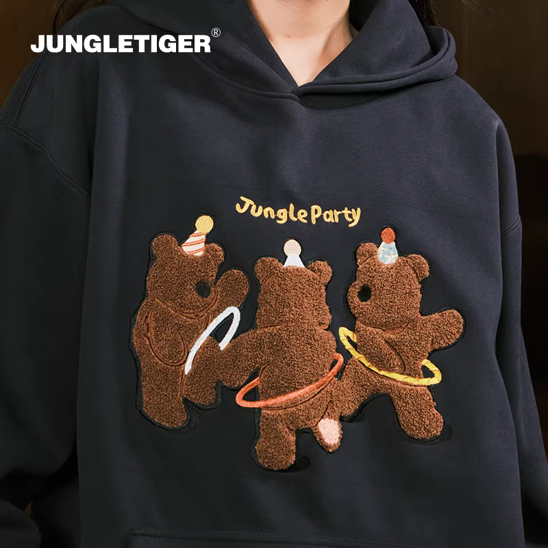【Wu Jiacheng Exclusive】Áo hoodie có mũ trùm đầu thêu hình ba chú gấu nhỏ Jungle Tiger Áo hoodie dày phong cách Mỹ