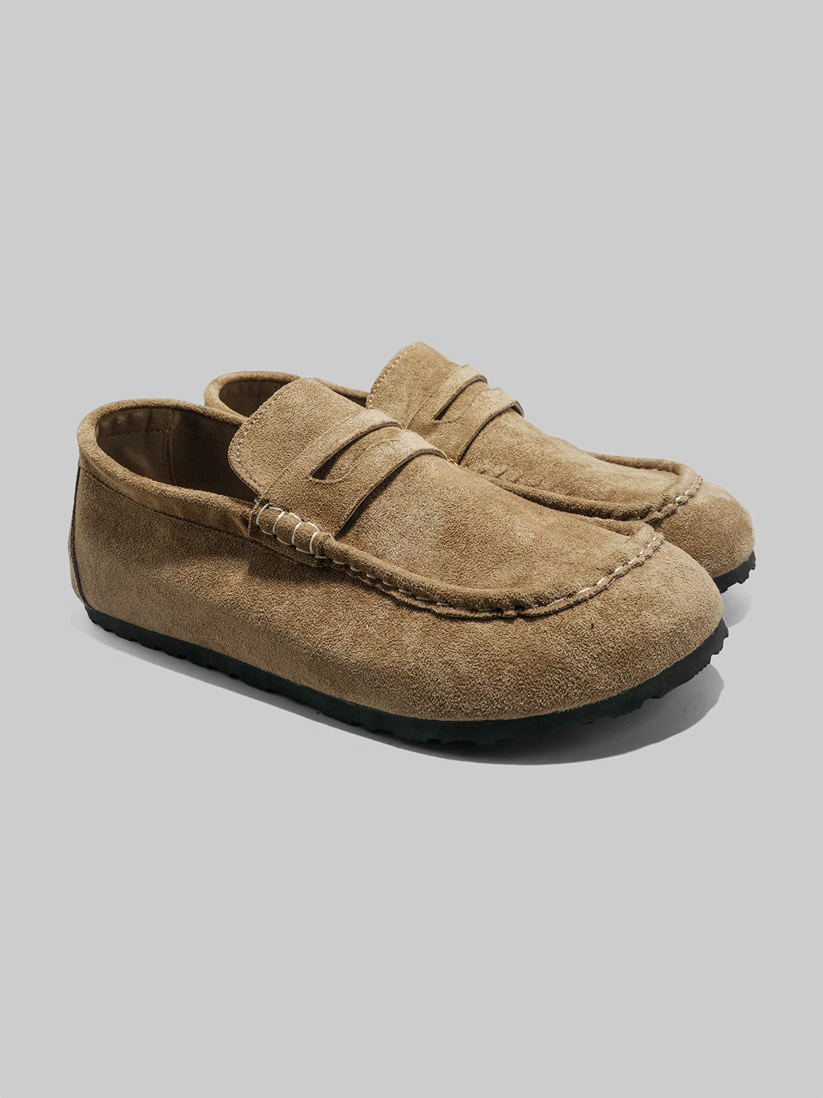 Giày nam Dongjia Qshoes bộ sưu tập thu mới chất liệu da lộn đế mỏng mềm mại kiểu lười đi dễ dàng phong cách cổ điển