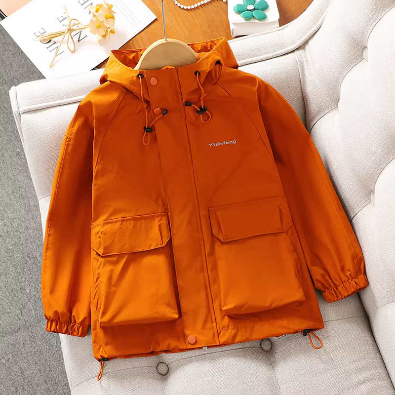 Áo khoác ngoài mùa thu cho bé gái, áo khoác thể thao có mũ cho bé gái lớn, quần áo mùa thu 2025 áo gió trẻ em chống thấm nước mới