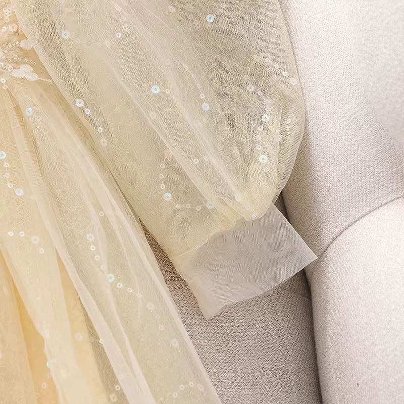 Váy đầm cao cấp cho bé gái, quần áo mùa xuân trẻ em 2025, váy công chúa mới, trang phục biểu diễn xuân thu, đầm trẻ em