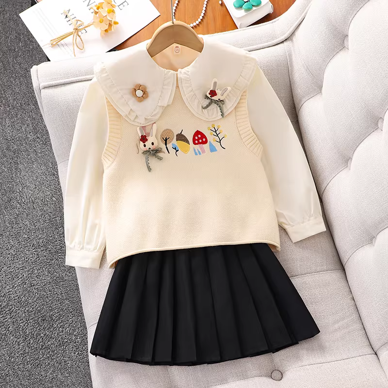 Bộ váy liền thân xuân thu cho bé gái 2025, quần áo trẻ em mới, áo gile, váy xếp ly ba món