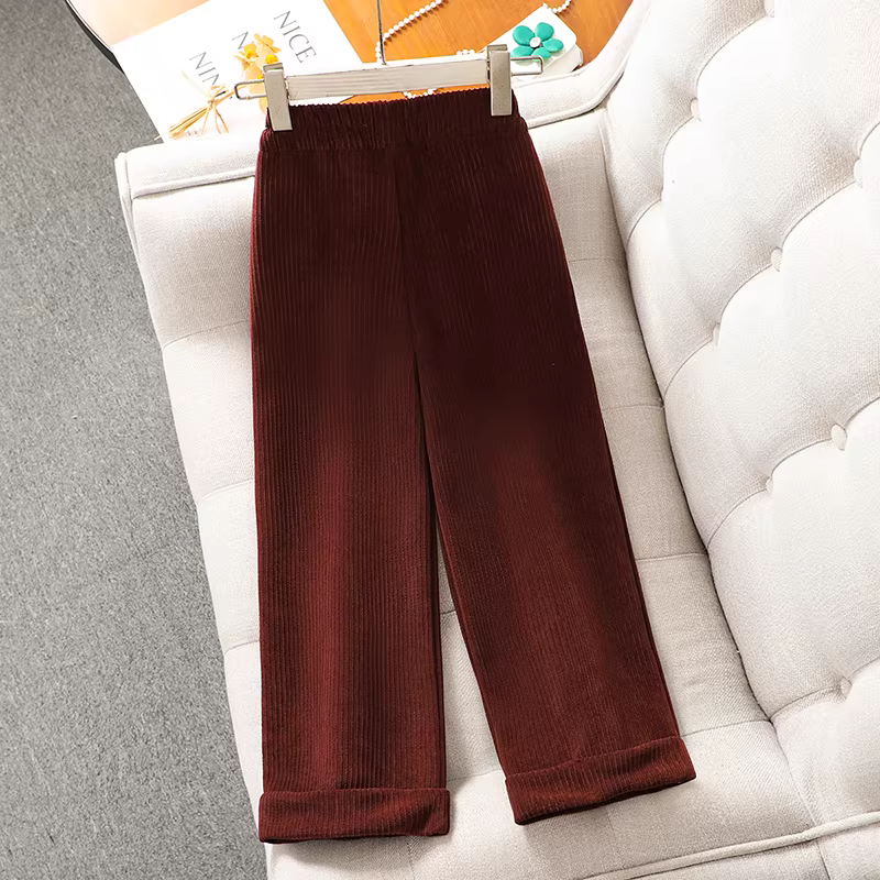 Quần lót nỉ có lót lông cừu cho bé gái 2025 phong cách mới thu đông tích hợp lông cừu dày dặn quần ống rộng quần dài mùa đông quần dài cho bé gái