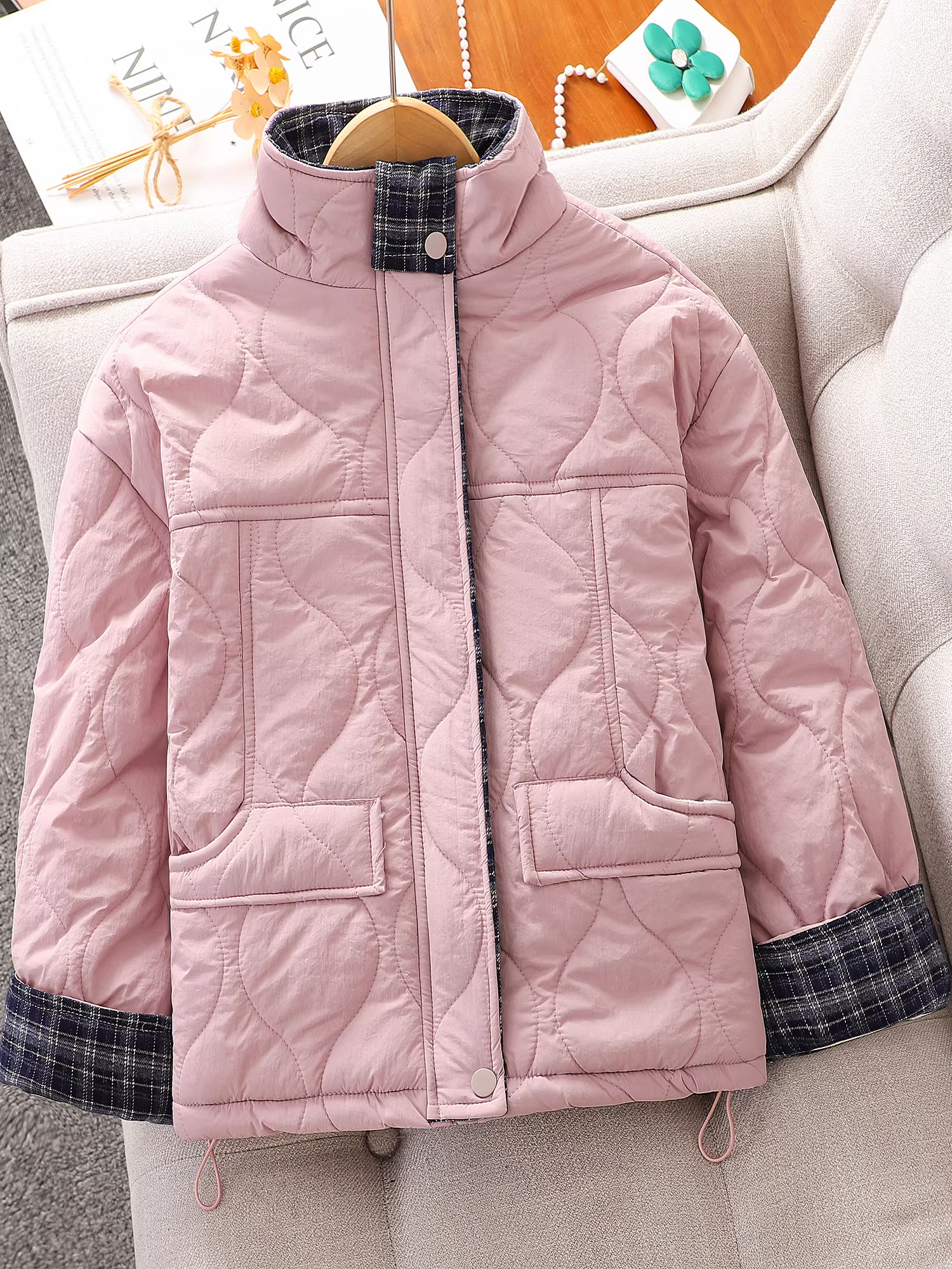 Áo khoác ngoài cho bé gái Thu Đông 2025 kiểu mới, áo khoác bông dày giữ ấm cho bé gái, quần áo mùa đông, áo khoác bông may chần, áo khoác cotton rộng rãi cho trẻ em