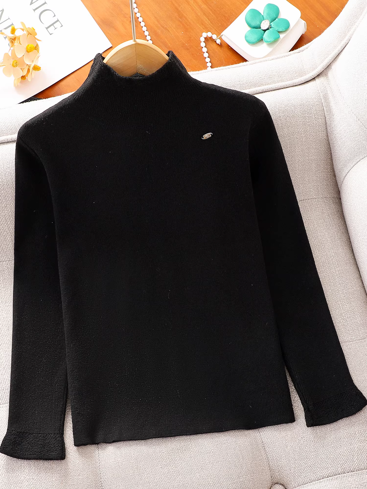 Áo len ôm dáng thu đông cho bé gái, áo len ôm dáng cho bé gái lớn, áo lót kiểu mới 2025 cho trẻ em.