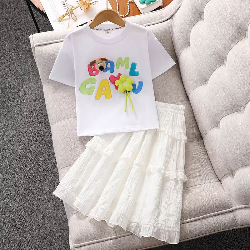 Váy bé gái 2025, quần áo mùa hè mới, váy bánh mì mỏng cho trẻ em, phong cách mùa hè, váy công chúa trắng xù xì cho bé gái