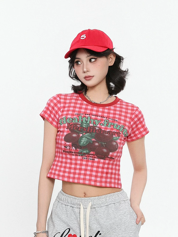 Áo thun ngắn tay kẻ sọc đỏ phong cách retro của BlueLotuss dành cho nữ, áo crop top ngắn hở vai ngọt ngào và cay cay mùa hè.