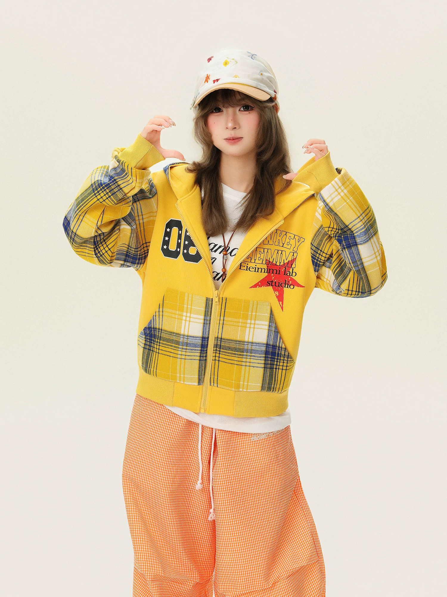 Áo khoác cardigan có mũ trùm đầu màu vàng kẻ sọc lấy cảm hứng từ thiết kế Bulu Biscuit dành cho nữ, áo khoác thường ngày rộng rãi, mát mẻ, ngọt ngào cho mùa xuân và mùa thu.