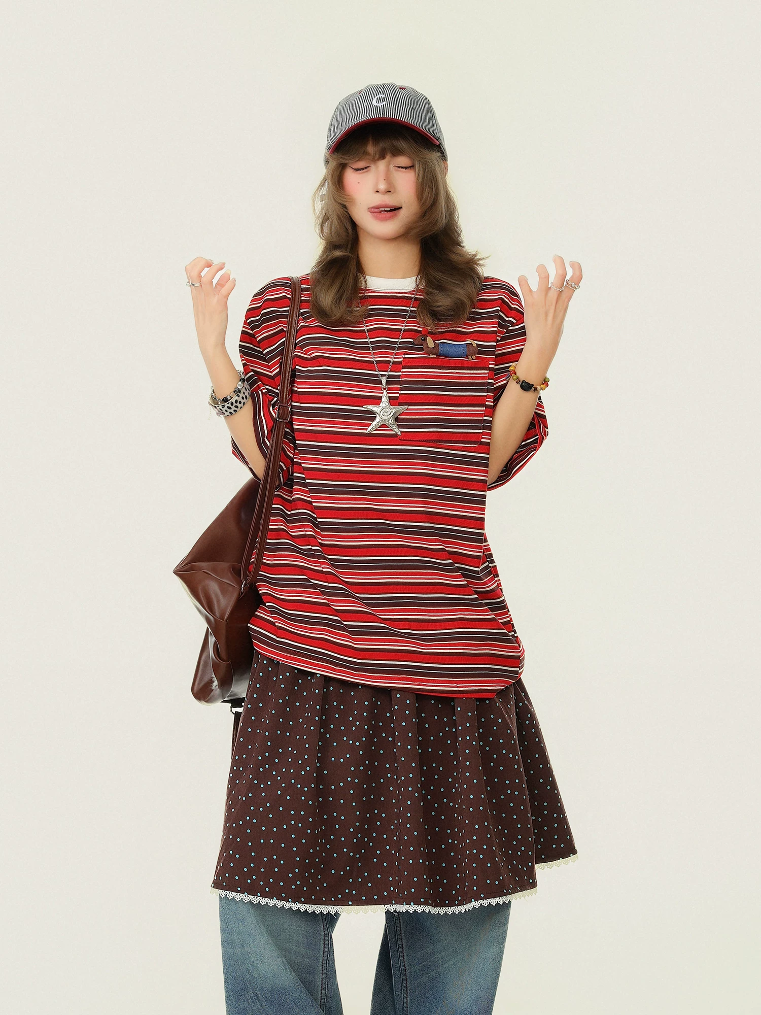 Áo thun ngắn tay sọc trang trí hình chú chó Dachshund dễ thương dành cho nữ, áo thun cổ tròn dáng rộng thông thường mùa hè đa năng.