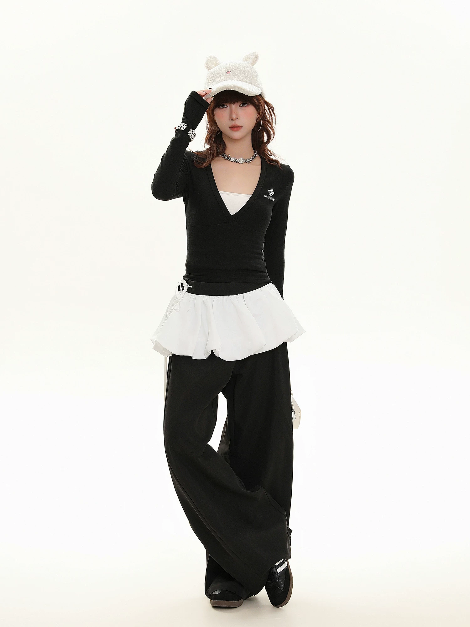 Váy xếp ly kiểu ballet, quần ống rộng thoải mái cho nữ, quần jogger ống đứng cạp cao tôn dáng ngọt ngào và cá tính.