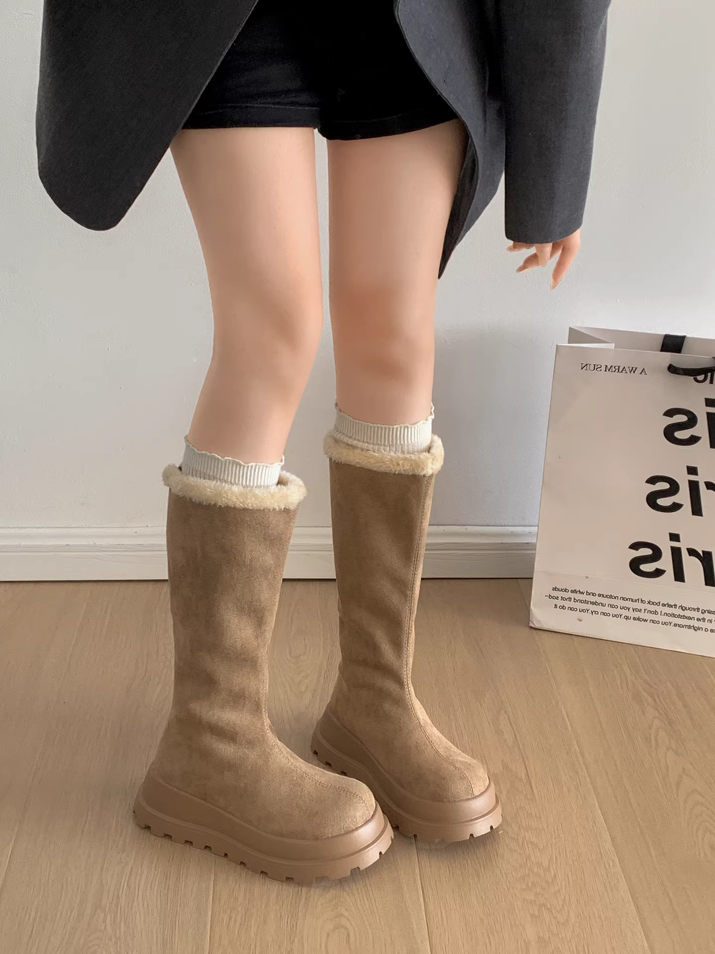 Giày bốt nữ Nanzai kiểu cổ điển màu kaki đế dày lót lông giữ ấm mùa đông 2025 kiểu Birkenstock