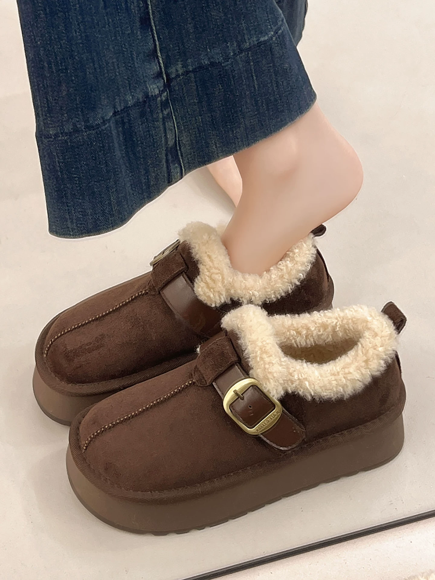 Giày bốt đi tuyết đế dày lót lông cừu kiểu cổ điển Nanzai dành cho nữ 2025 Giày cotton kiểu Birkenstock ấm áp mùa đông mới.