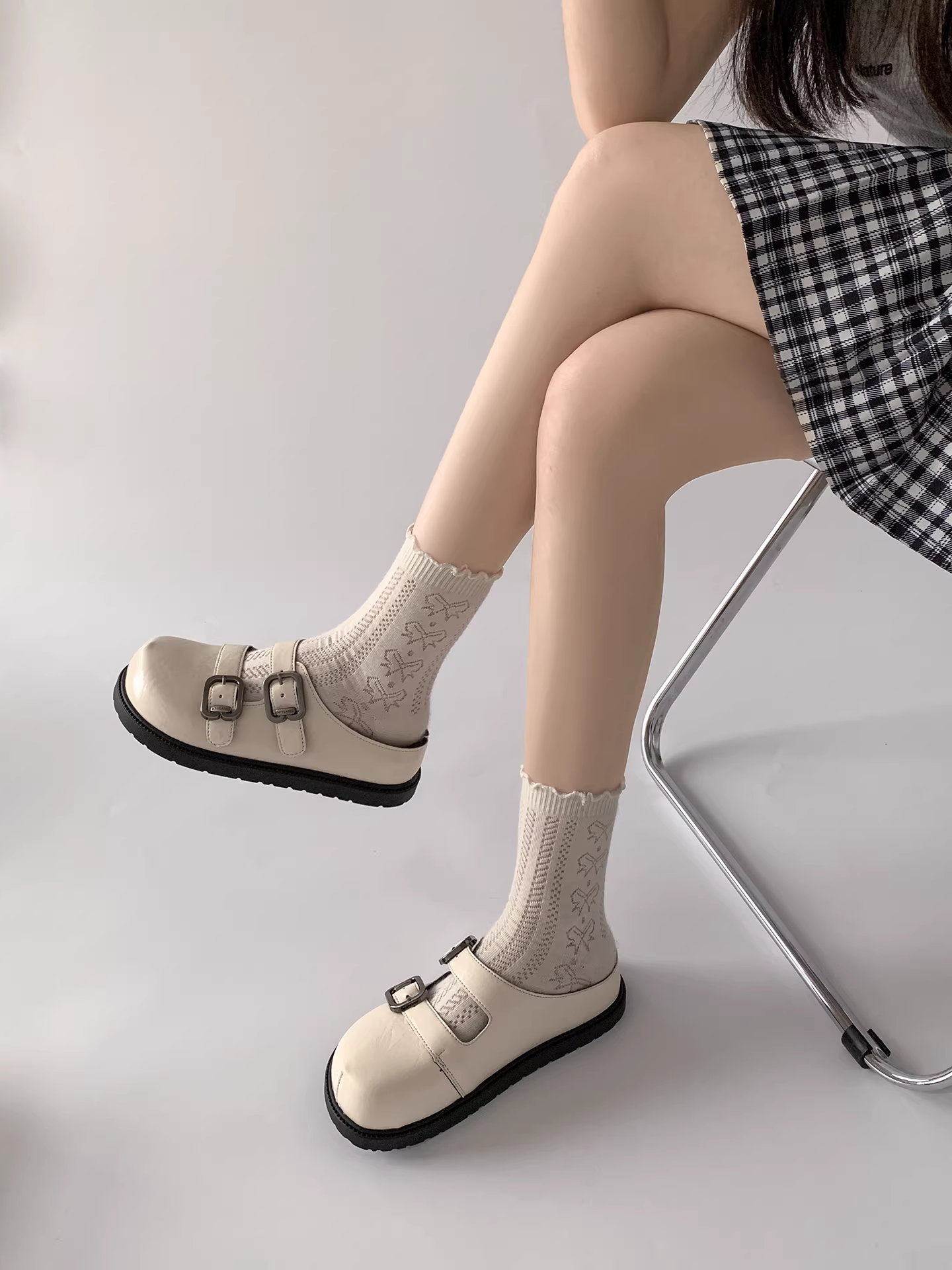 Dép clog đế xuồng đen thời thượng dành cho nữ, kiểu mới hè 2025, tăng chiều cao, đa năng, kiểu Birkenstock nửa dép