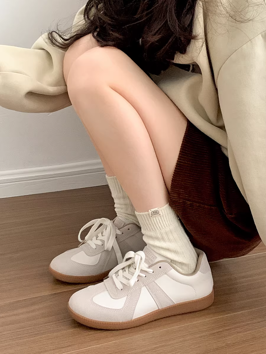 Giày thể thao Đức đế bằng mũi tròn kiểu retro Nanzai dành cho nữ, mẫu mới thu 2025, nhẹ, thoải mái, đế mềm, kiểu Forrest Gump