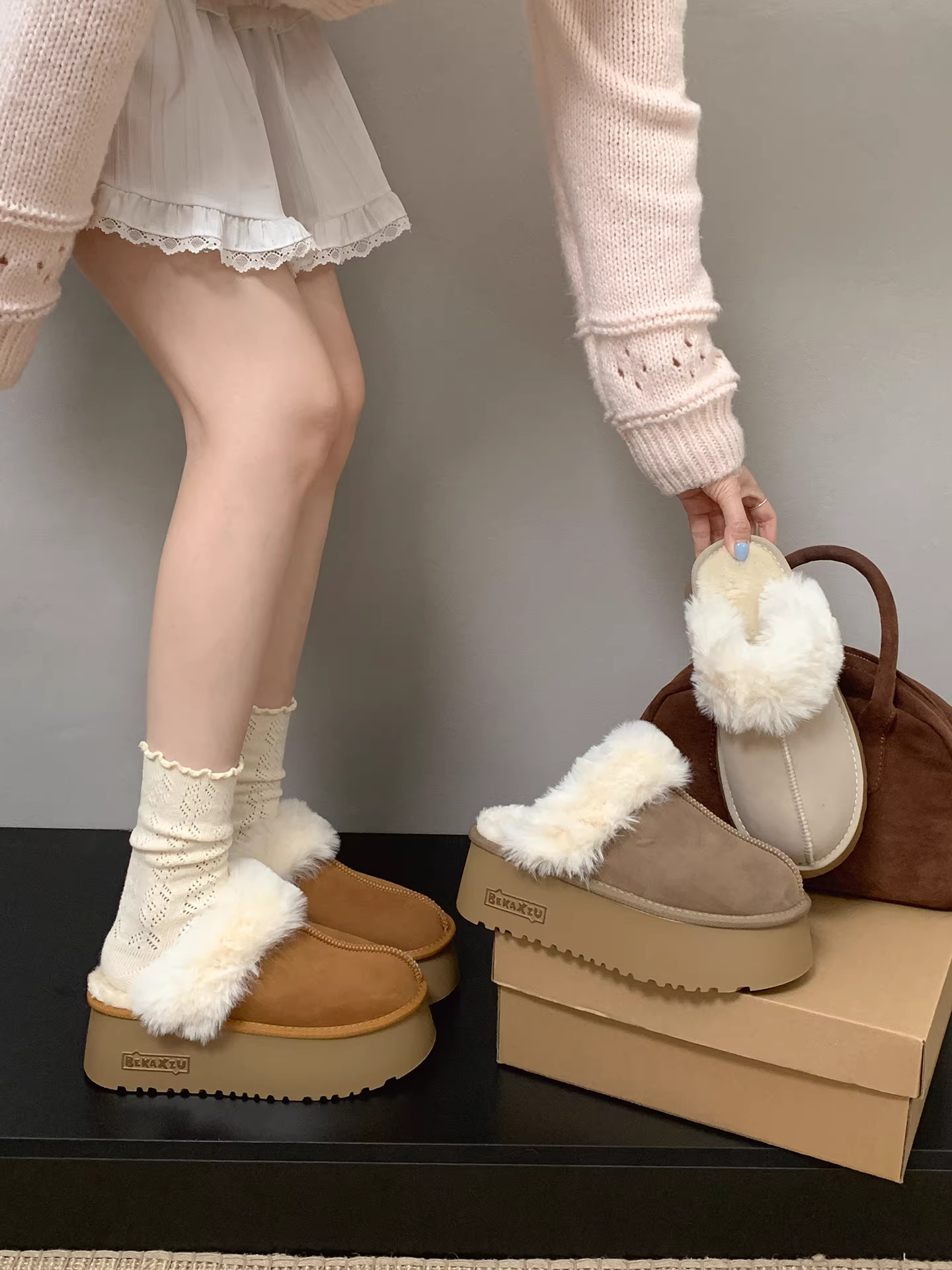 Dép lông dày đế cao kiểu cổ điển Nam Trung Quốc dành cho nữ 2025, giữ ấm mùa đông, đi ngoài trời, kiểu Birkenstock, chất liệu cotton