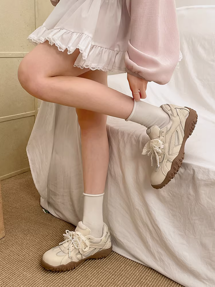 Giày thể thao đế dày phong cách retro đa năng dành cho nữ, giày thể thao tăng chiều cao nhẹ, kiểu dáng Đức, mới mùa thu 2025.