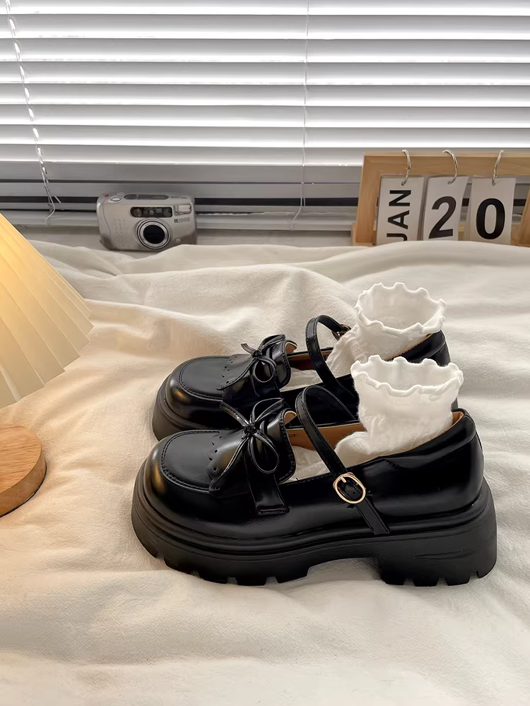 Giày Mary Jane đế dày kiểu Pháp màu nâu dành cho nữ, mẫu thu đông 2025 mới, giày cao gót đế thô tăng chiều cao.