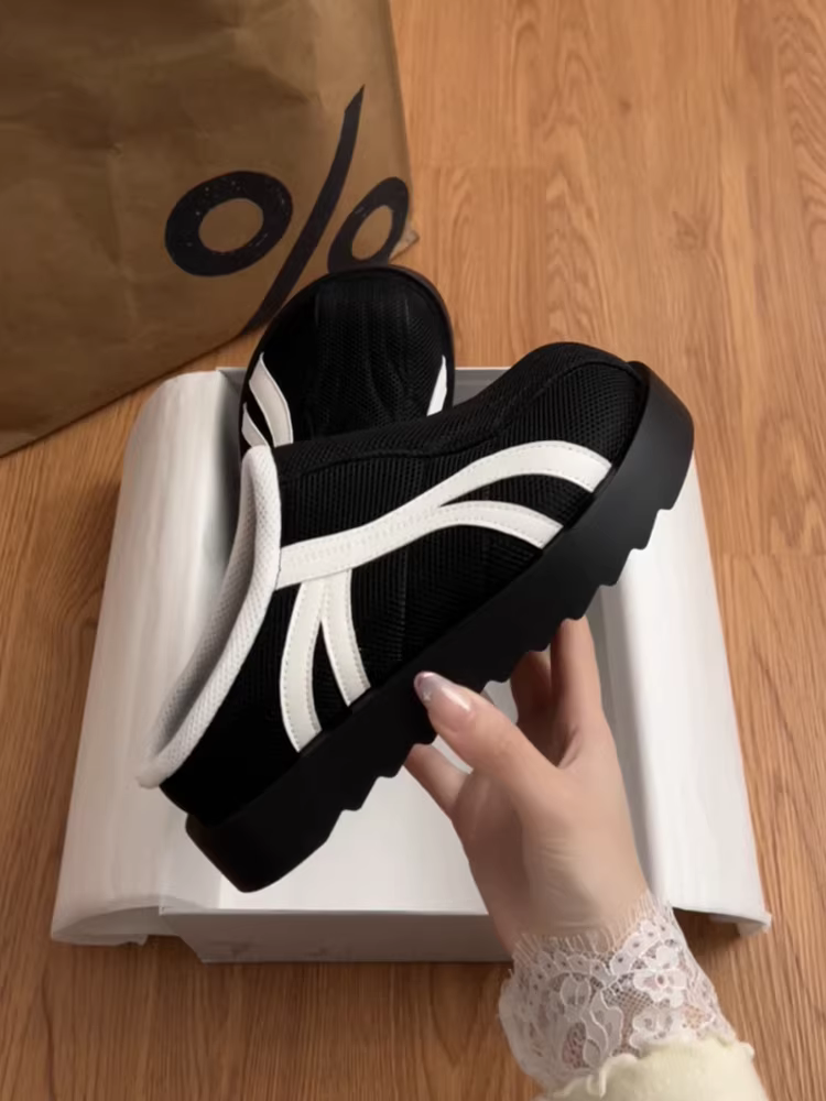 Dép nữ cao cấp đế dày chống trơn, mũi kín, màu đen, đi ngoài trời mùa hè, mẫu mới 2025, đa năng, tăng chiều cao.