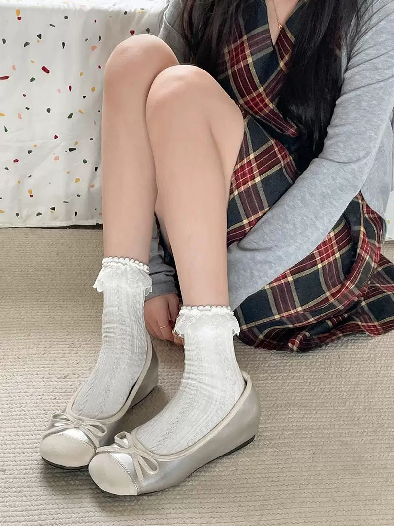 Giày bệt kiểu Pháp nâng chiều cao giấu kín dành cho nữ, kiểu mới mùa thu 2025, phù hợp với chân váy, mũi tròn, đế mềm, kiểu Mary Jane.