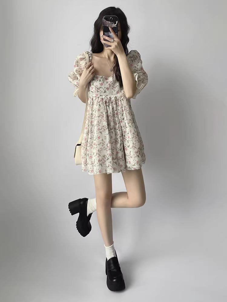 Giày da đen đế dày đa năng dành cho nữ ở miền Nam, giày Mary Jane cao gót kiểu Pháp cổ điển mới mùa thu 2025.