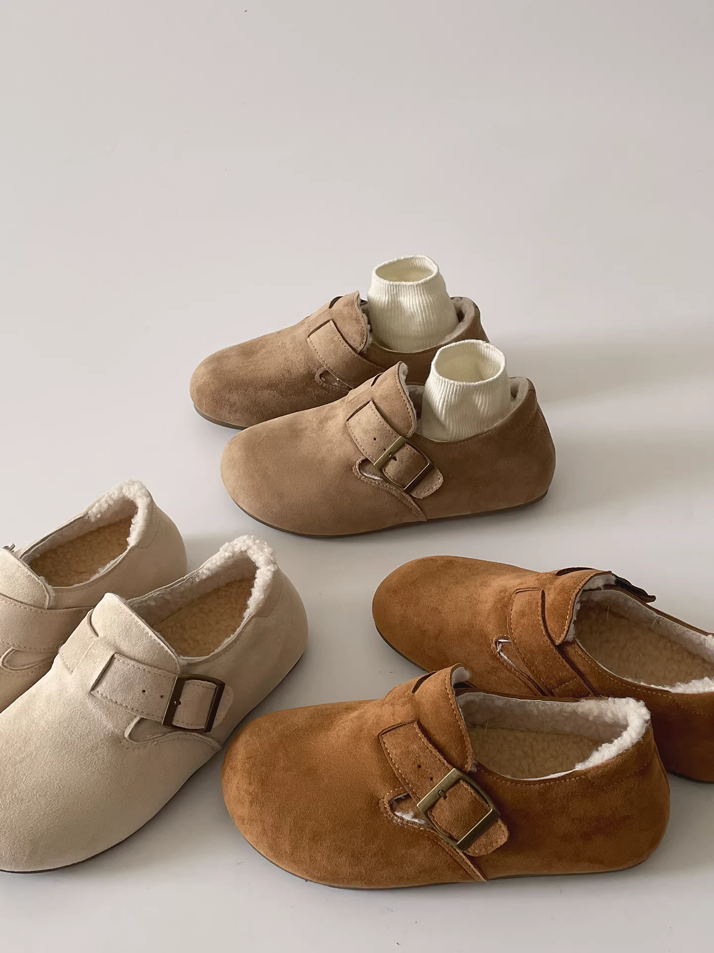 Giày nữ Nanzai kiểu retro màu nâu đế dày lót lông cừu cotton mùa đông 2025 mới giữ ấm chống trơn ngoài trời kiểu Birkenstock