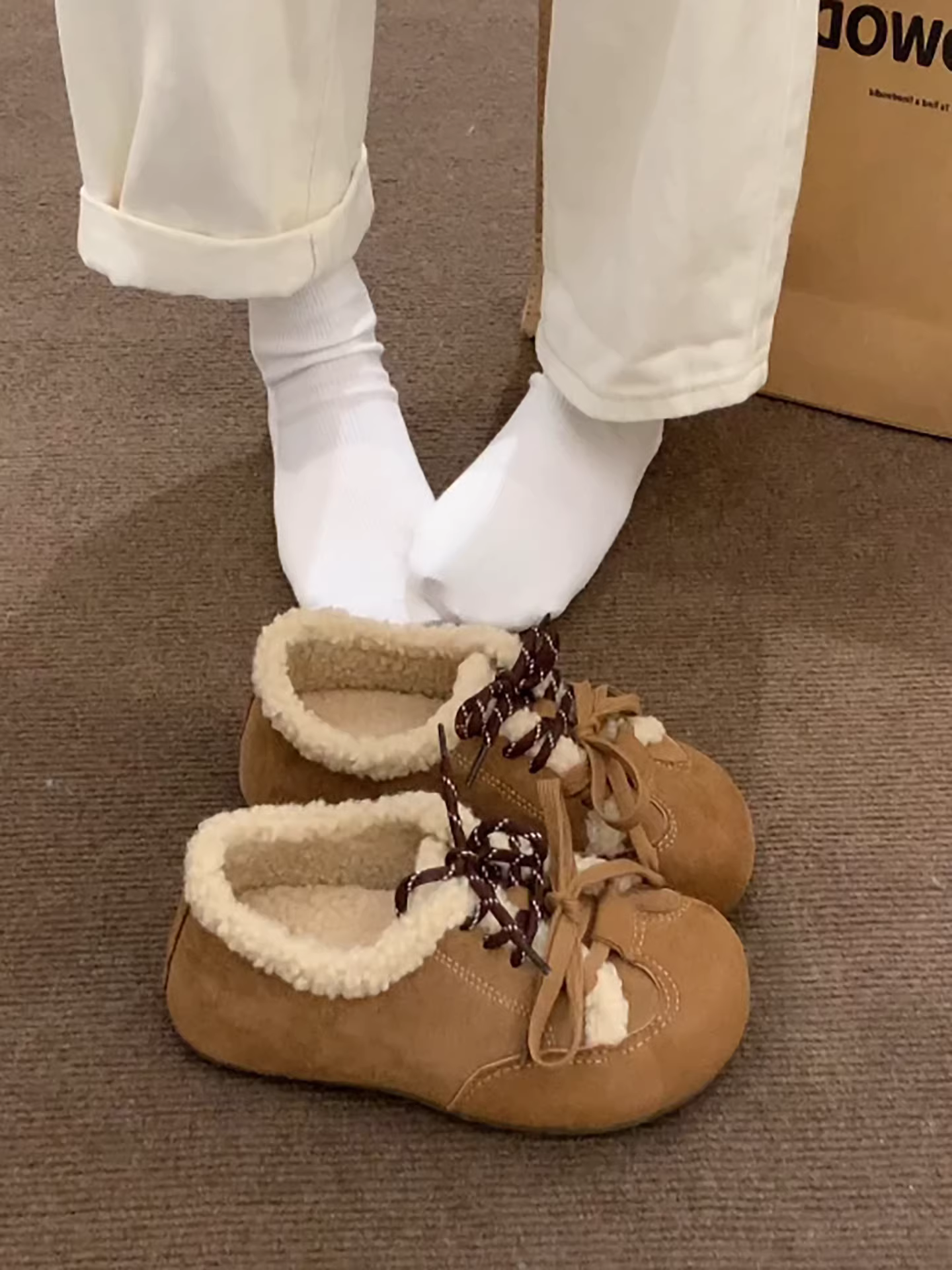 Giày nữ Nanzai kiểu cổ điển đế dày lót lông cừu mùa đông 2025 mới, chống trơn, giữ ấm, kiểu Birkenstock