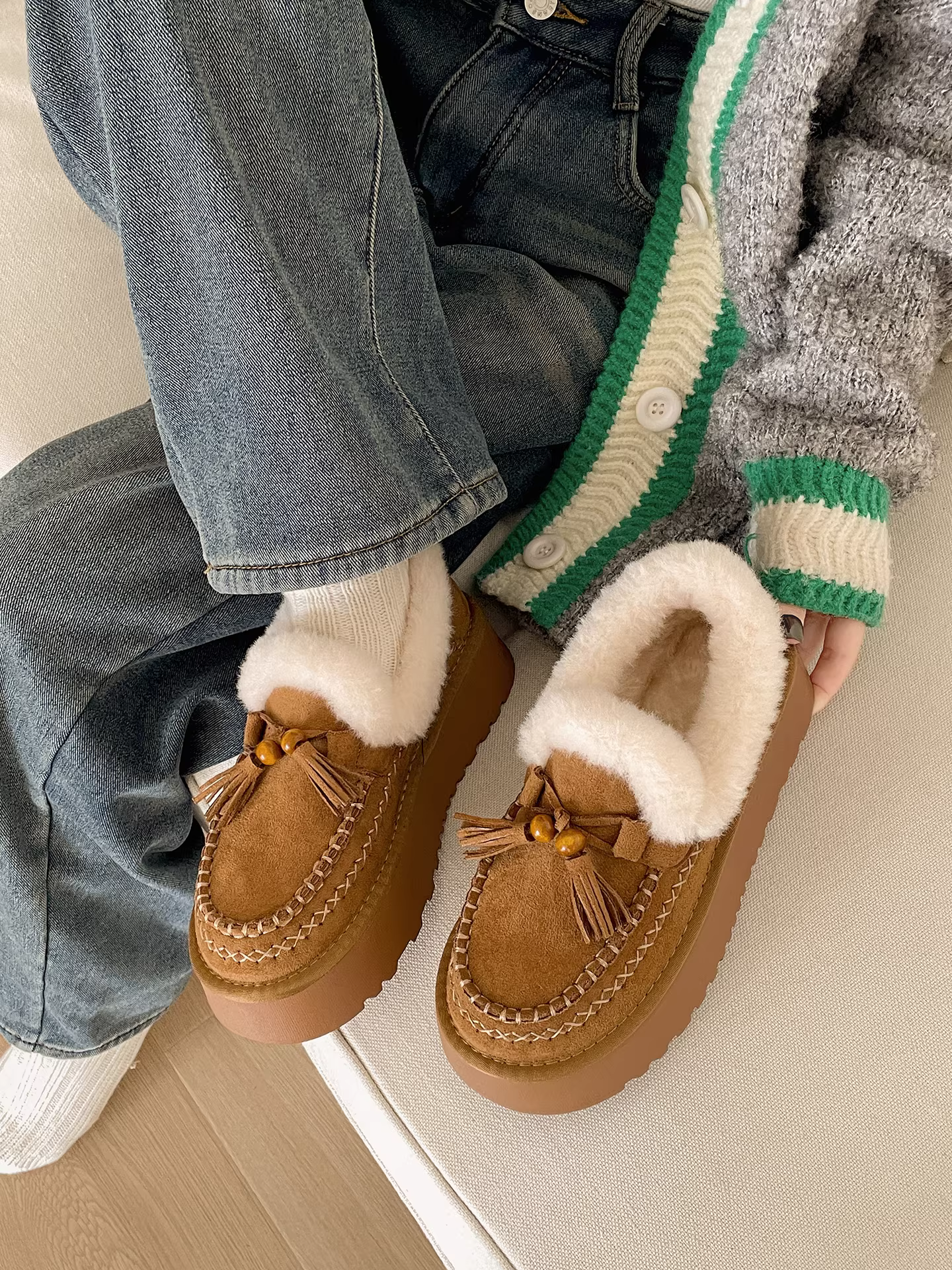 Giày bông giữ ấm đế dày phong cách retro Nam Trung Quốc dành cho nữ 2025, giày mùa đông dày dặn kiểu Birkenstock