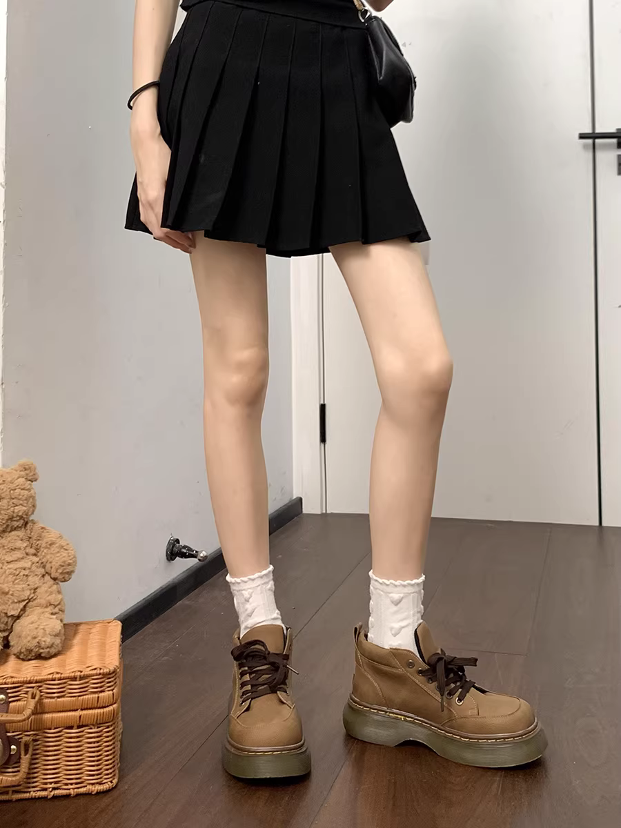 Giày bốt Martin đế dày phong cách Anh cổ điển của Mỹ dành cho nữ, mẫu mới thu đông 2025, tăng chiều cao.