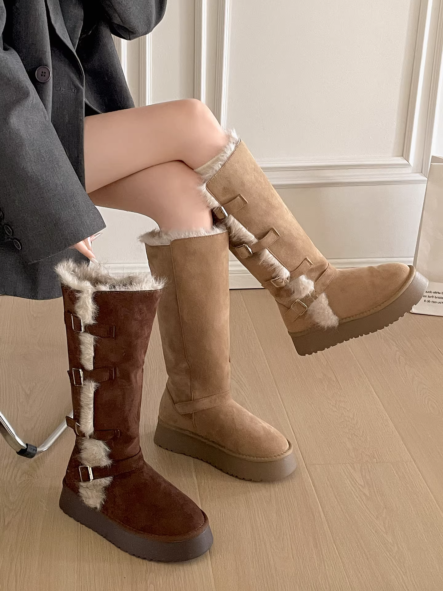 Giày bốt nữ mùa đông 2025 kiểu cổ điển, lót lông cừu ấm áp, đế dày, giữ ấm, tăng chiều cao, kiểu Birkenstock, chất liệu cotton
