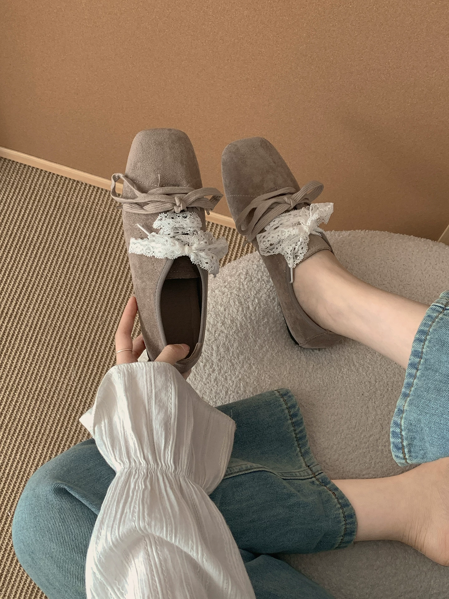 Giày bệt mũi vuông kiểu ballet cao cấp cổ điển dành cho nữ, kiểu mới mùa thu 2025, giày Mary Jane đa năng phối hợp tốt với chân váy