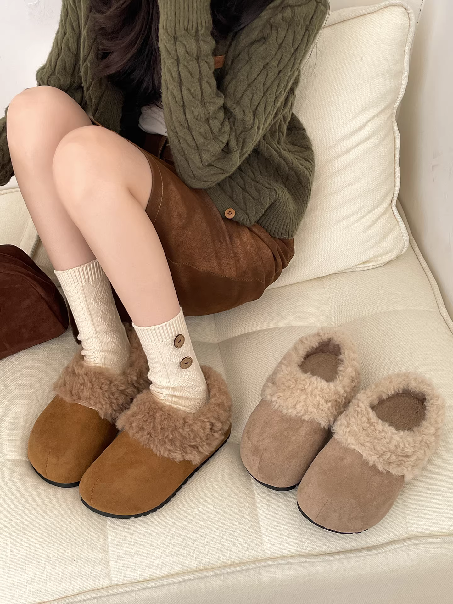 Giày bông giữ ấm lót lông dày đế dày màu trắng cổ điển dành cho nữ mùa đông 2025, kiểu dáng mới, ấm áp, kiểu Birkenstock